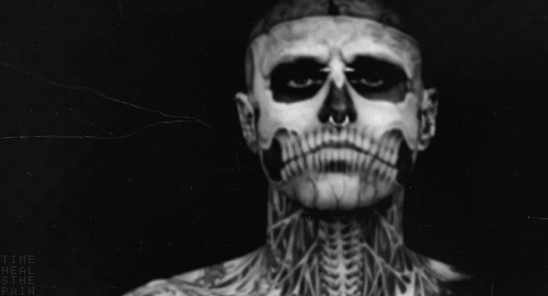 tattoo of scull on the face